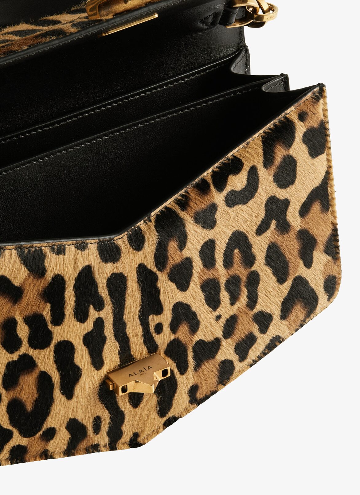 LE PAPA EAST WEST BAG IN CALFSKIN ALAÏA BROWN LE PAPA EAST WEST BAG IN CALFSKIN